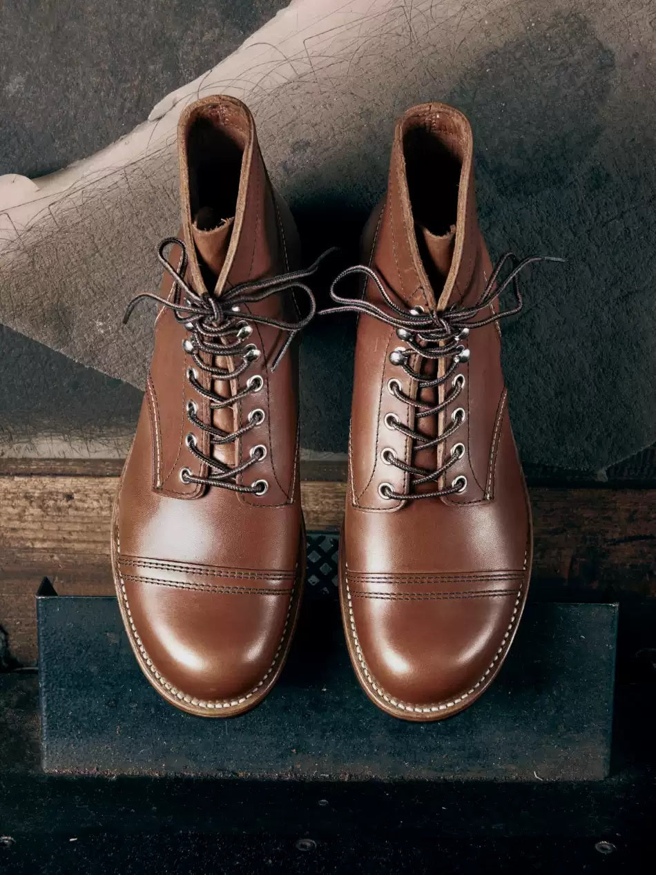 8111 Heritage Work Boots | Classic Goodyear Welt, Vibram Sole